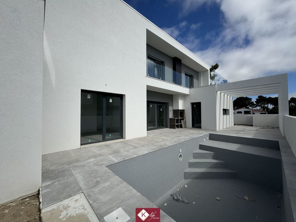 Maison de luxe à vendre à Almada, 640 000 €, Photo 2