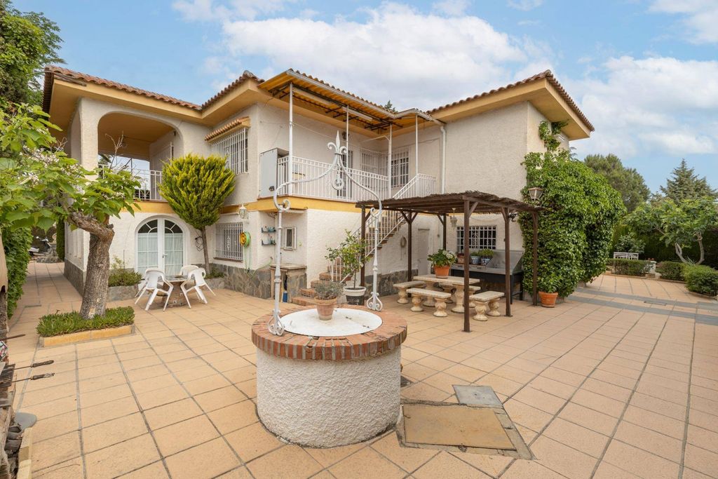 Maison de luxe à vendre à Otura, 449 000 €, Photo 4