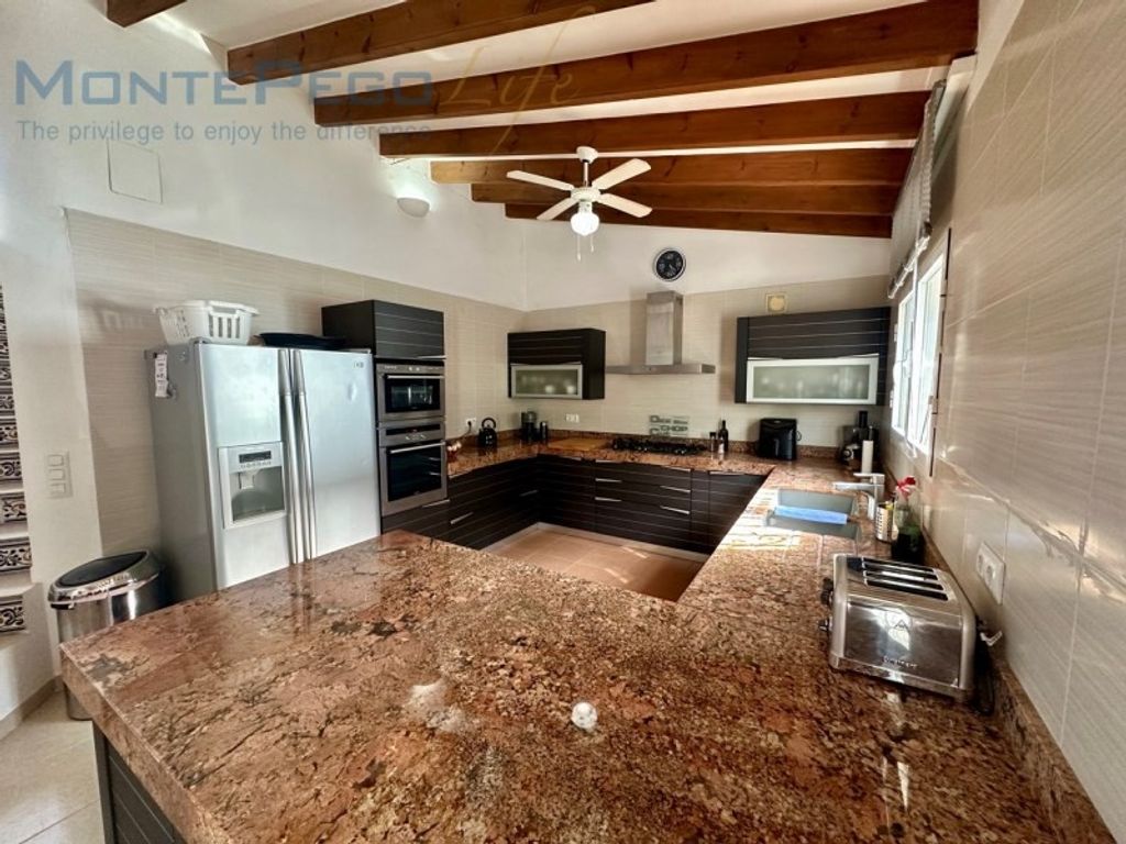 Maison de luxe à vendre à Pego, 585 000 €, Photo 5
