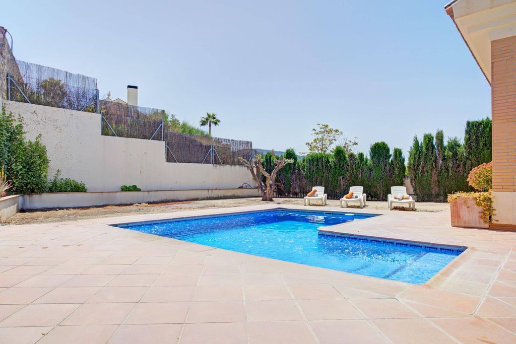 Maison de luxe à vendre à Otura, 418 000 €, Photo 6