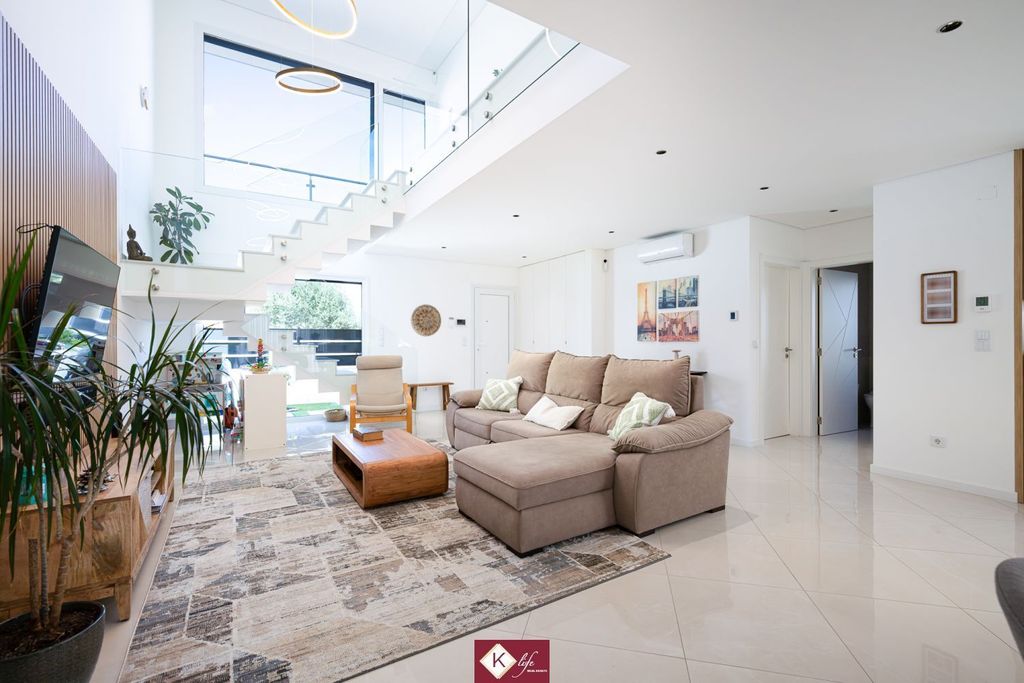 Luxury House for sale in Seixal, 690 000 €, Photo 6