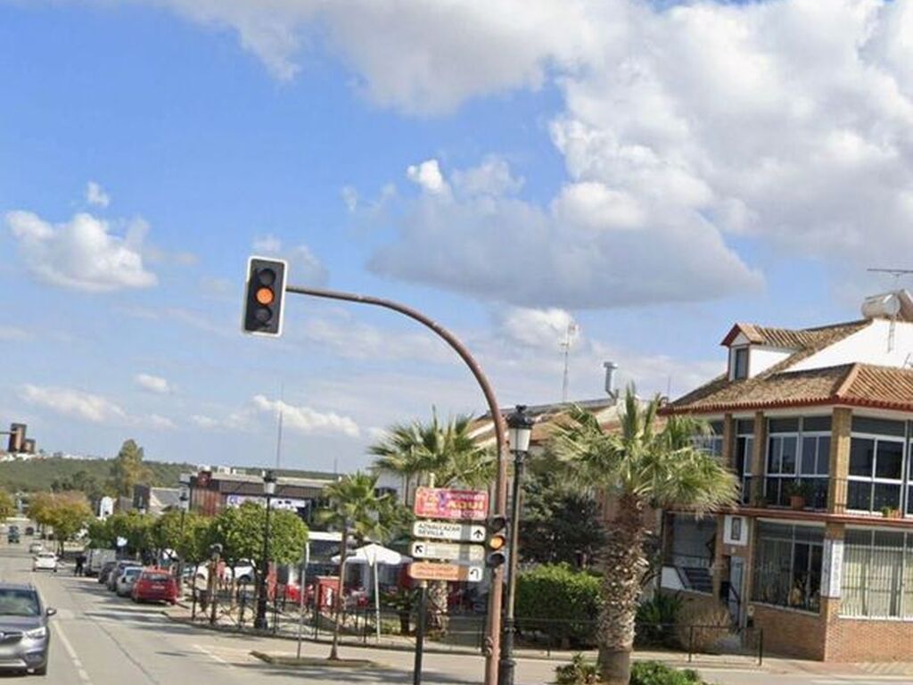 Maison de luxe à vendre à Pilas, 500 000 €, Photo 1