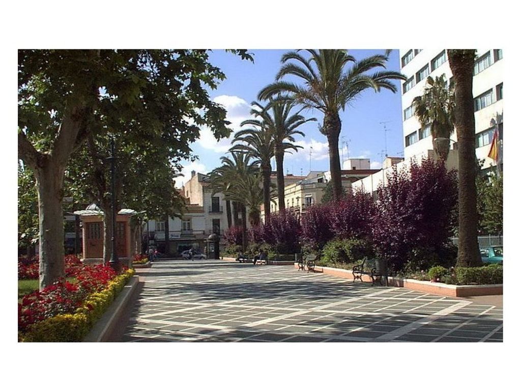 Appartement de luxe à vendre à Badajoz, 690 000 €, Photo 1