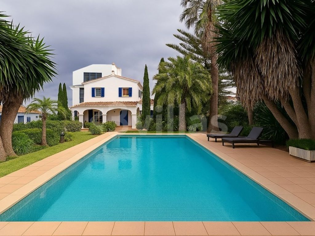 Luxury House for sale in Maó, 1 000 000 €, Photo 1