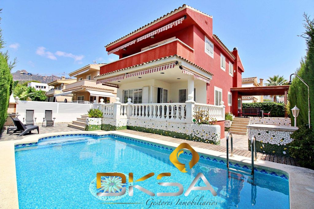 Maison de luxe à vendre à Benicàssim, 850 000 €, Photo 1