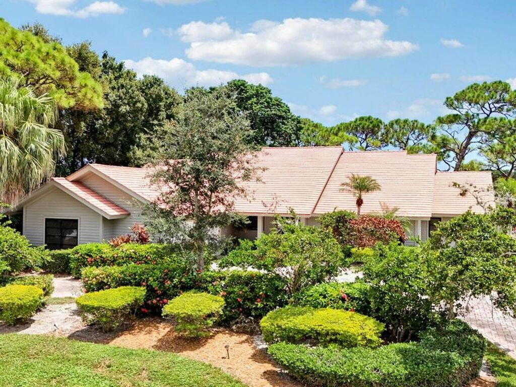 Luxury House for sale in Stuart, 599 124 €, Photo 1