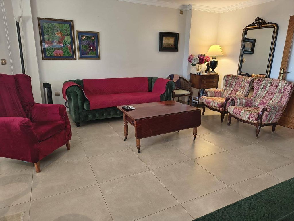 Maison de luxe à vendre à Rincón de La Victoria, 560 000 €, Photo 1
