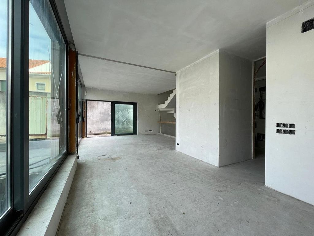 Maison de luxe à vendre à A Coruña, 620 000 €, Photo 2