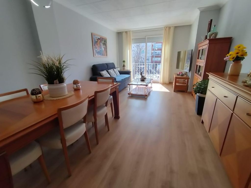 Maison de luxe à vendre à Pineda de Mar, 400 000 €, Photo 3