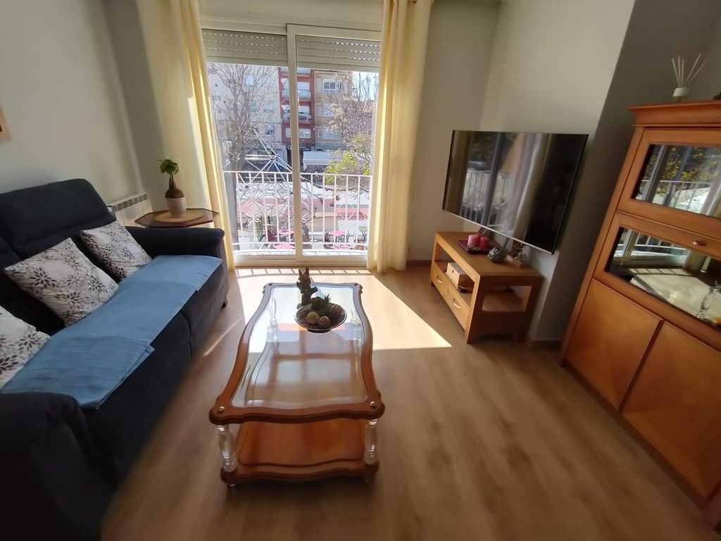 Maison de luxe à vendre à Pineda de Mar, 400 000 €, Photo 4
