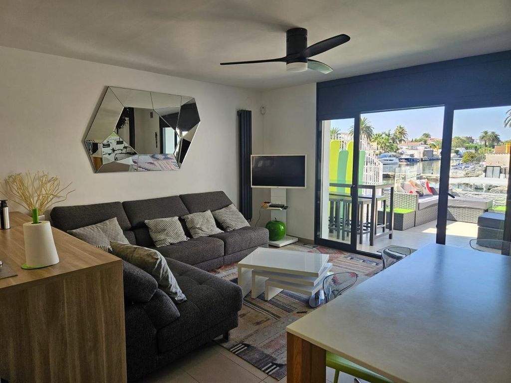Maison de luxe à vendre à Empuriabrava, 510 000 €, Photo 5