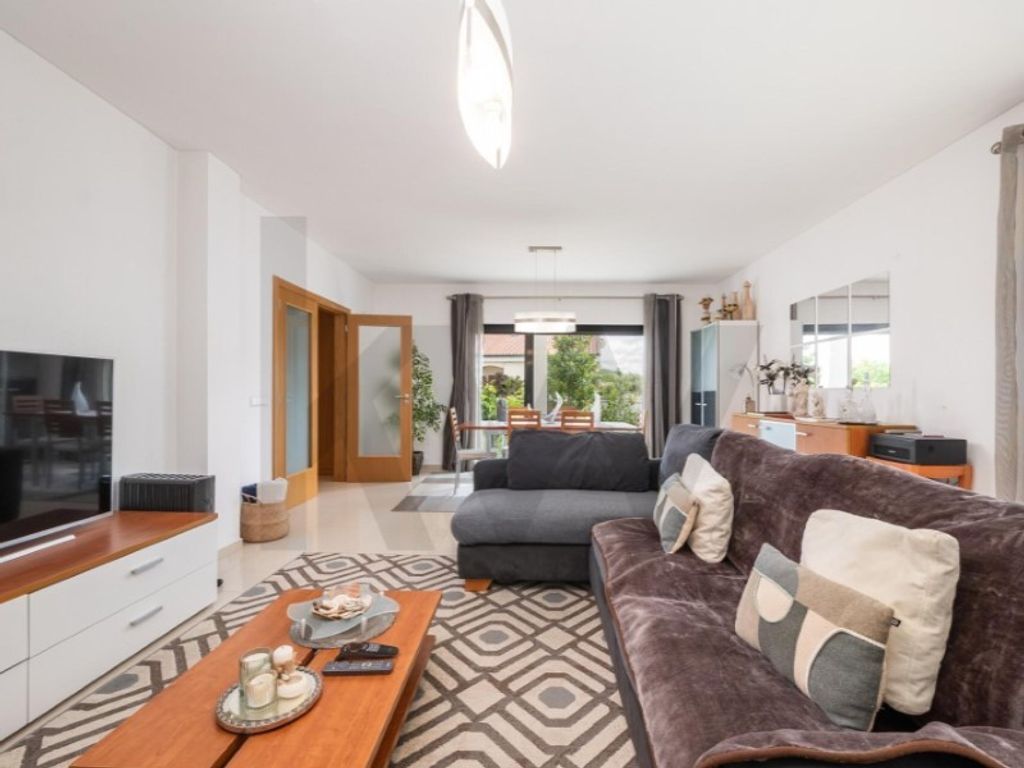 Maison de luxe à vendre à Coimbra, 460 000 €, Photo 5
