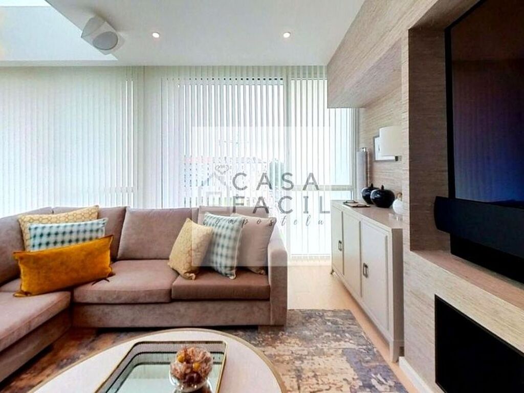 Luxury Apartment for sale in Santiago de Compostela, 790 000 €, Photo 5