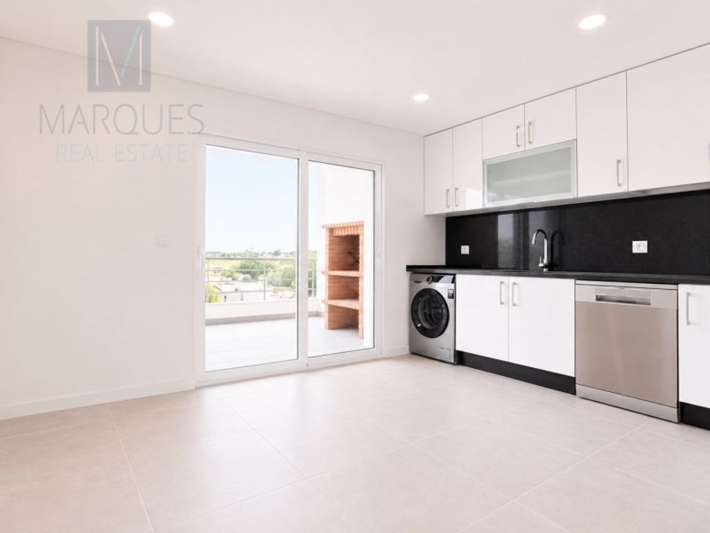 Luxury Apartment for sale in Seixal, 565 000 €, Photo 6