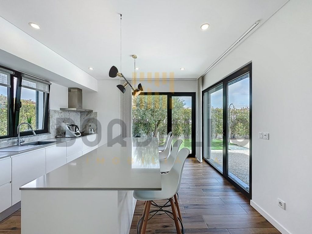 Maison de luxe à vendre à Bombarral, 599 000 €, Photo 7