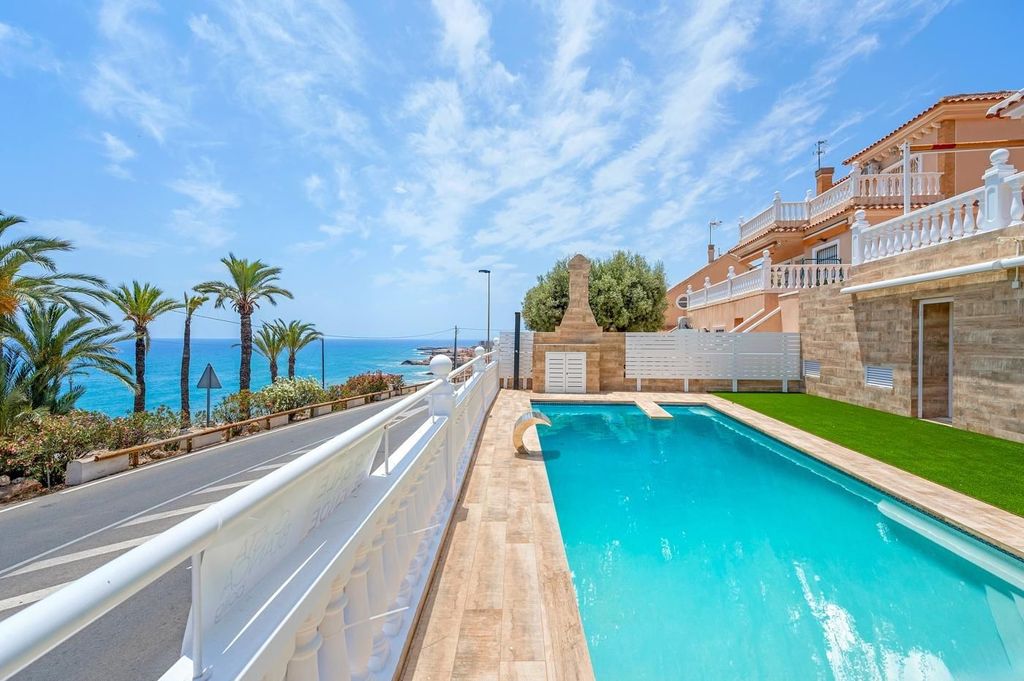 Maison de luxe à vendre à Torrevieja, 960 000 €, Photo 2