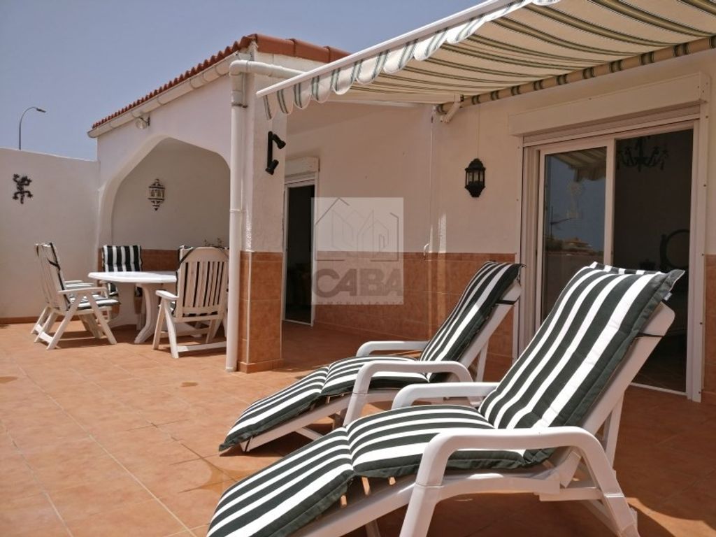 Maison de luxe à vendre à Arona, 520 000 €, Photo 3
