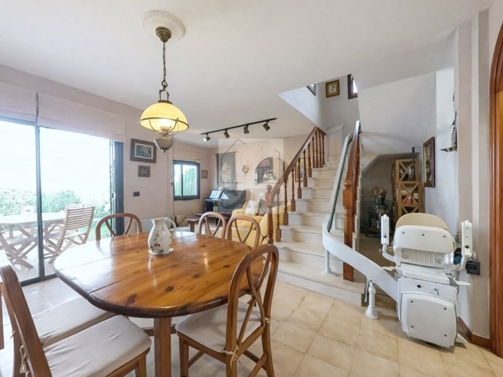 Luxury House for sale in Adeje, 595 000 €, Photo 3