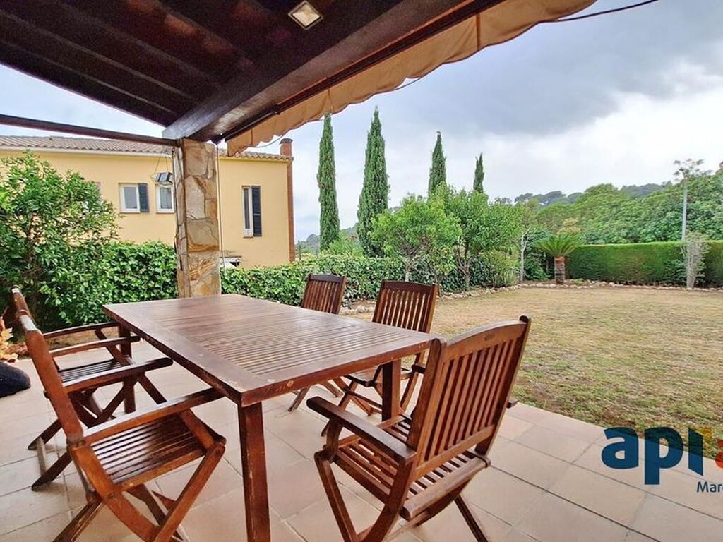 Luxury House for sale in Vilassar de Dalt, 695 000 €, Photo 3