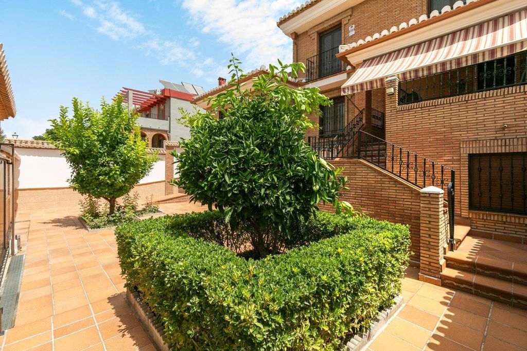 Maison de luxe à vendre à Ogíjares, 580 000 €, Photo 3