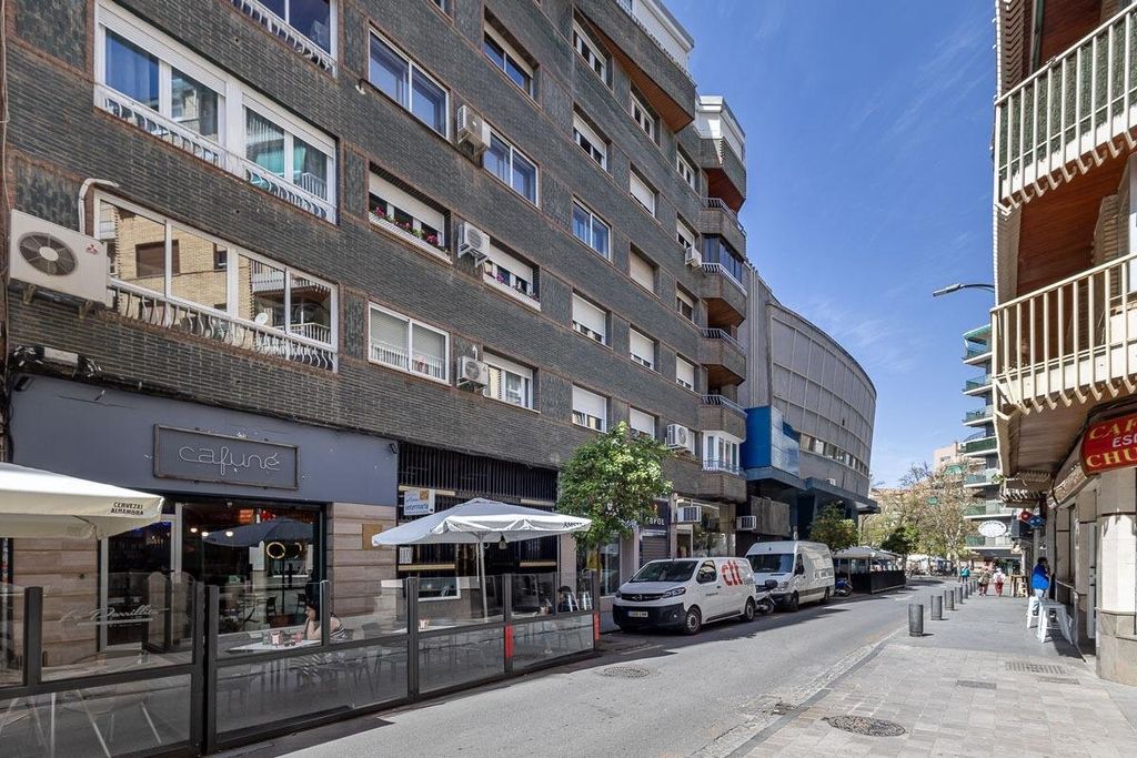 Luxury Apartment for sale in Granada, 1 250 000 €, Photo 5