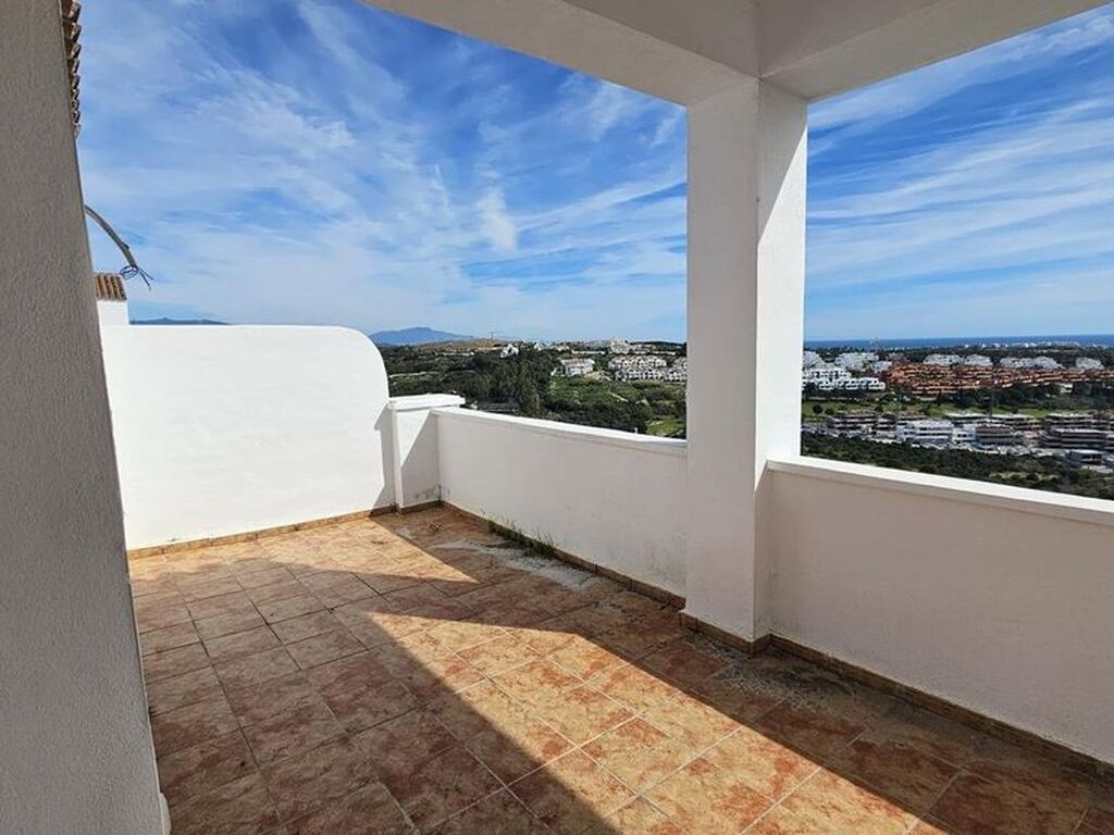 Luxury House for sale in Casares, 464 000 €, Photo 1