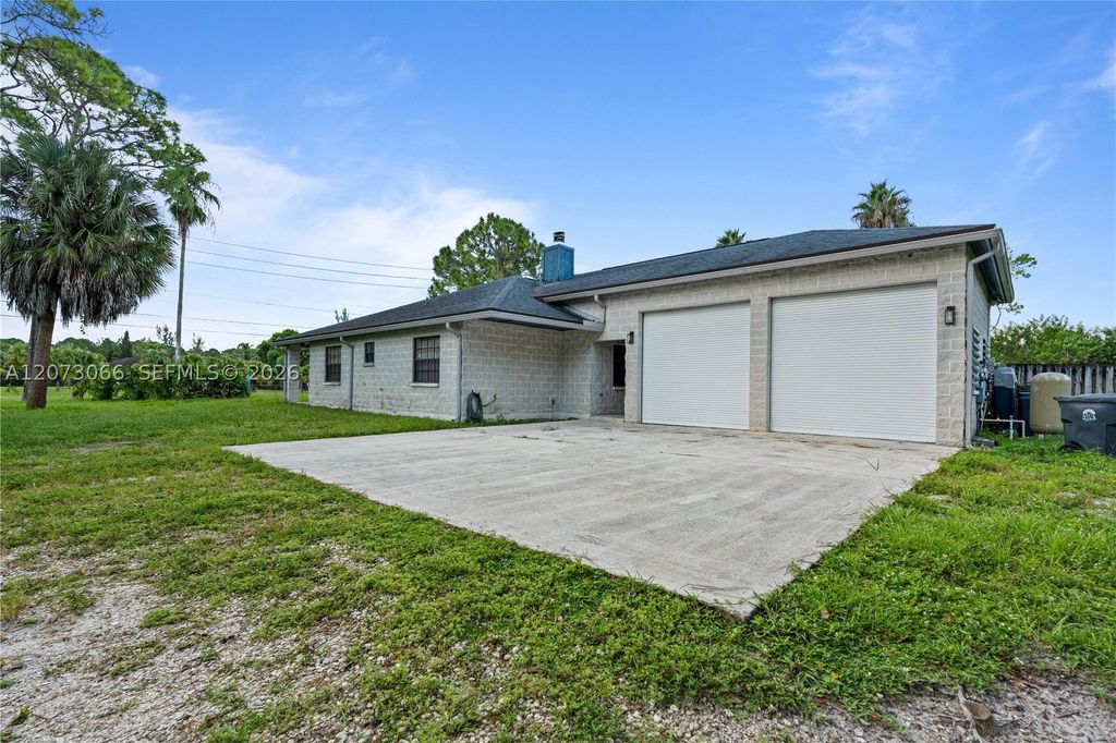 Maison de luxe à vendre à West Palm Beach, 642 226 €, Photo 1