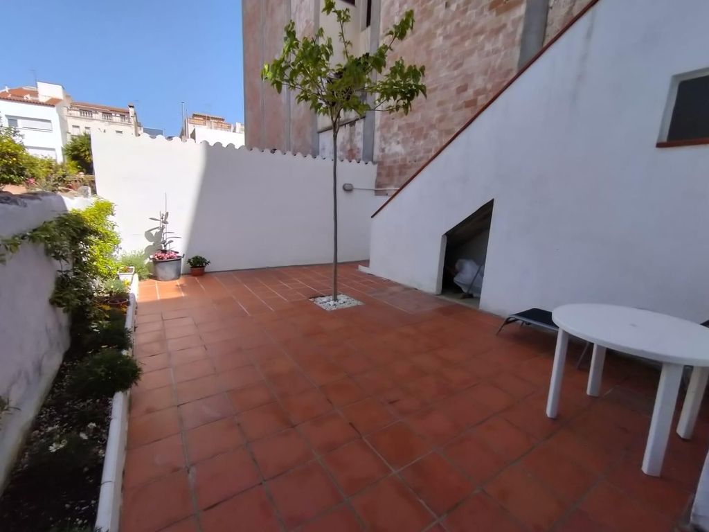 Maison de luxe à vendre à Pineda de Mar, 400 000 €, Photo 1