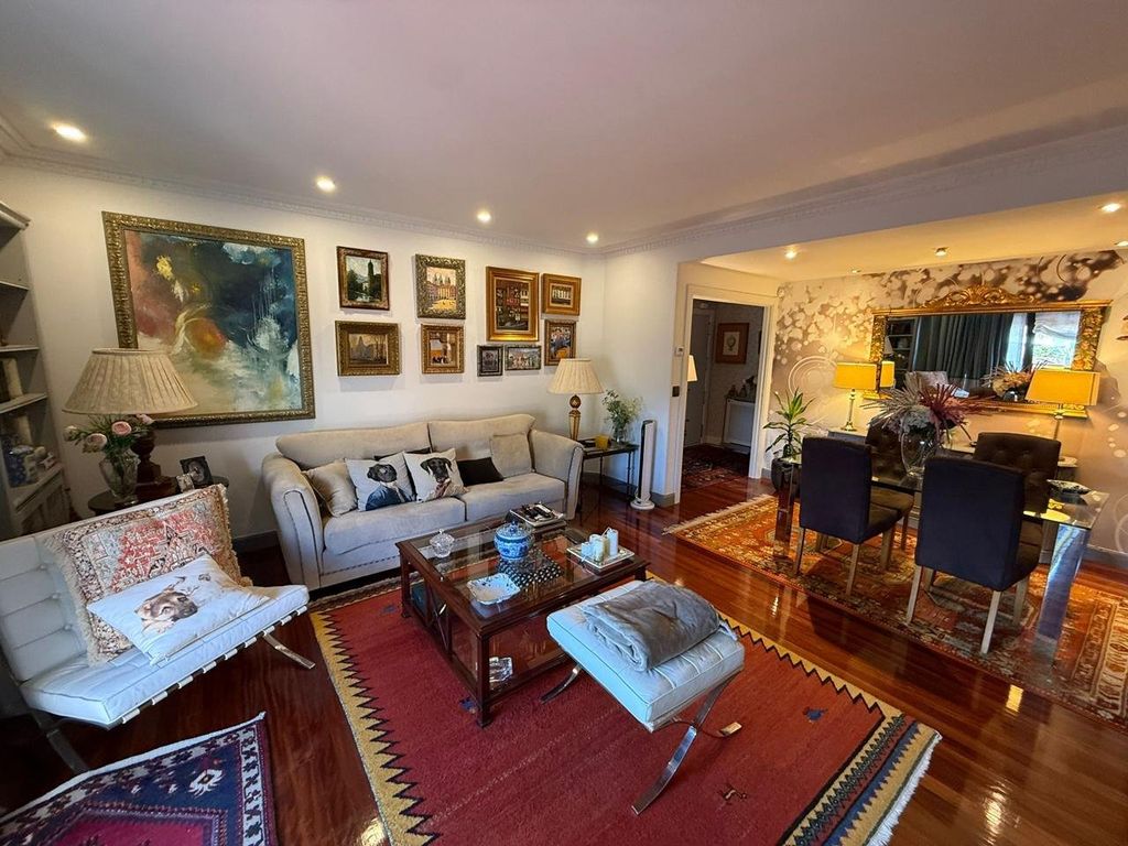 Luxury Apartment for sale in Castro-Urdiales, 645 000 €, Photo 5