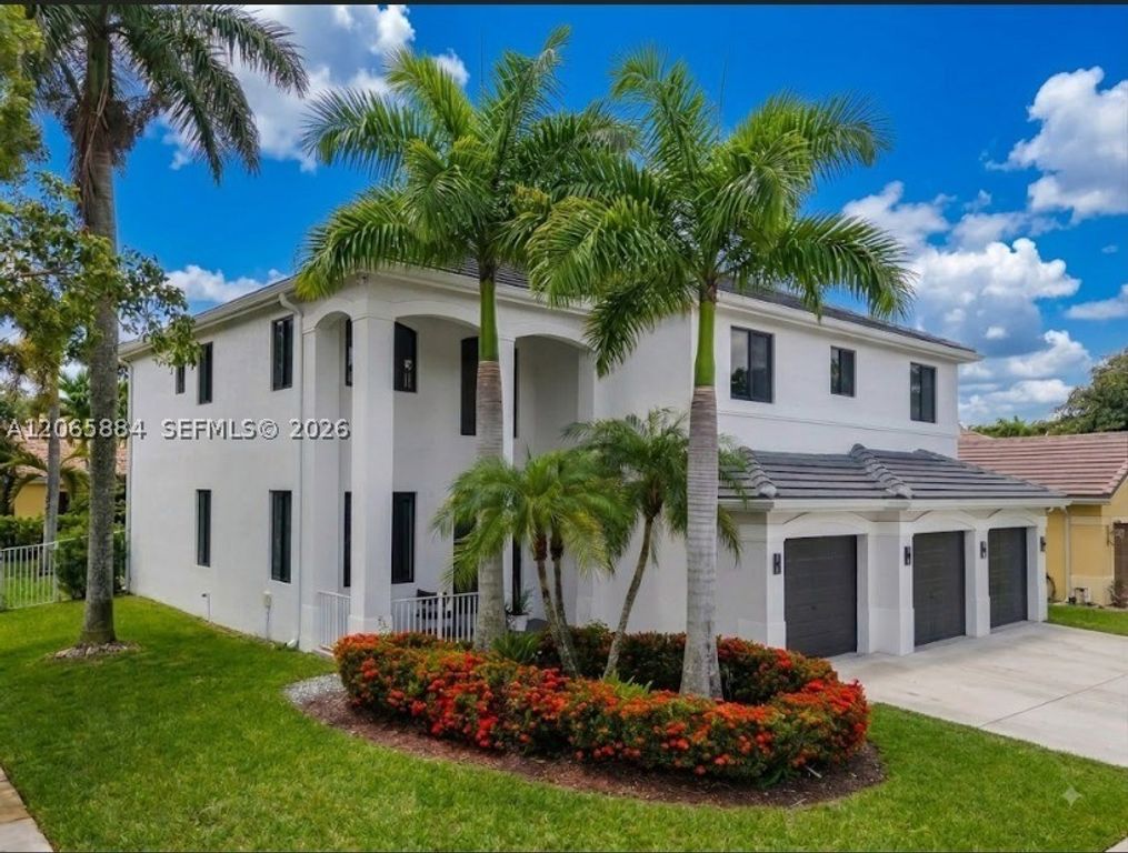 Maison de luxe à vendre à Weston, 1 032 504 €, Photo 1