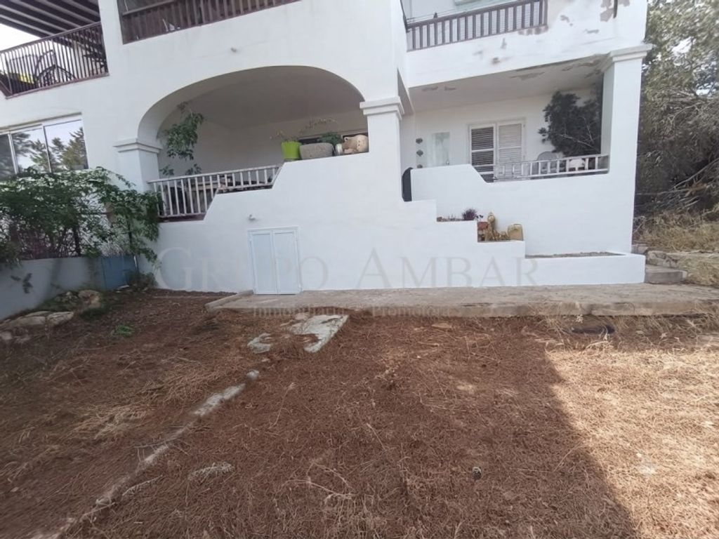 Luxury Apartment for sale in Sant Josep de Sa Talaia, 610 000 €, Photo 1