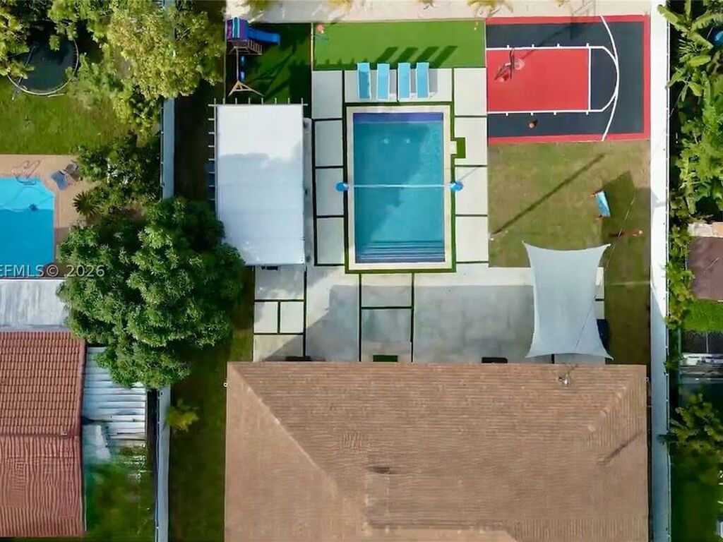 Maison de luxe à vendre à Cutler Bay, 780 814 €, Photo 1