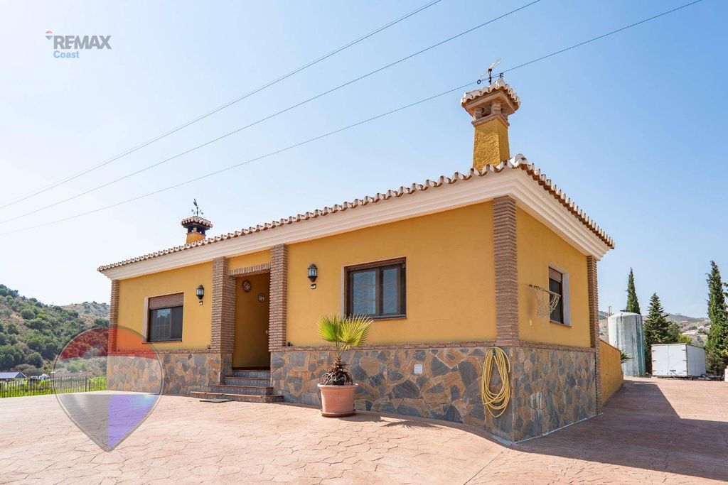 Maison de luxe à vendre à Rincón de La Victoria, 745 000 €, Photo 1