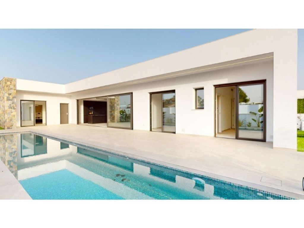 Luxury House for sale in Los Alcázares, 749 900 €, Photo 2