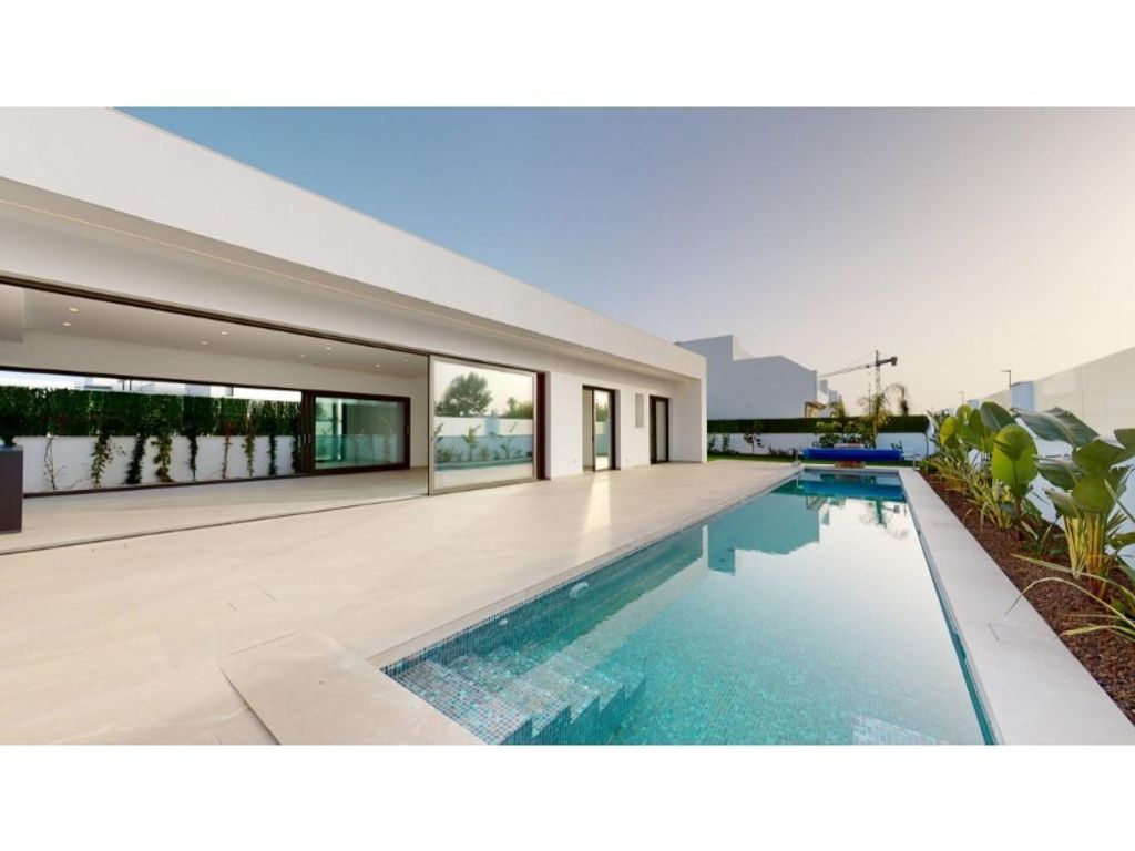 Luxury House for sale in Los Alcázares, 749 900 €, Photo 4