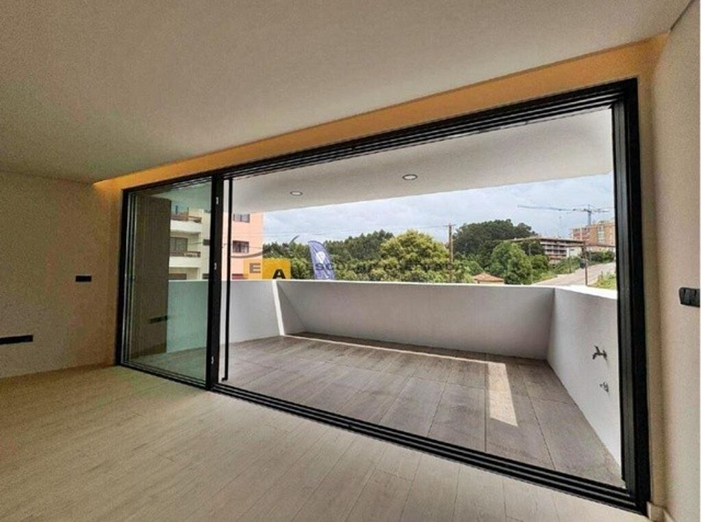 Luxury Apartment for sale in Gondomar, 410 000 €, Photo 5