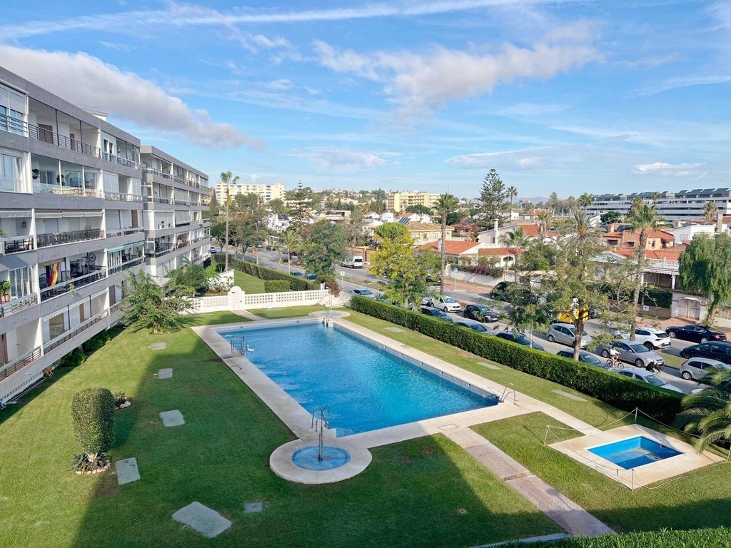 Appartement de luxe à vendre à Torremolinos, 435 000 €, Photo 1