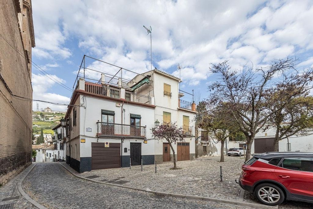 Maison de luxe à vendre à Granada, 415 000 €, Photo 1