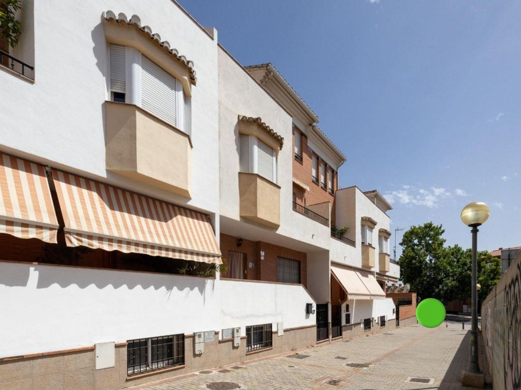 Maison de luxe à vendre à Granada, 495 000 €, Photo 1