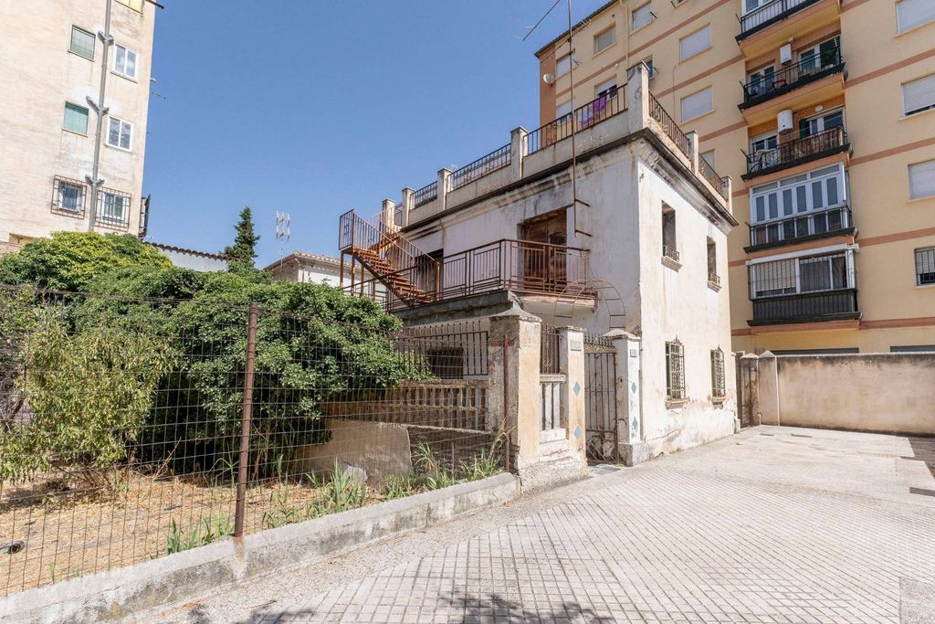 Maison de luxe à vendre à Granada, 525 000 €, Photo 1