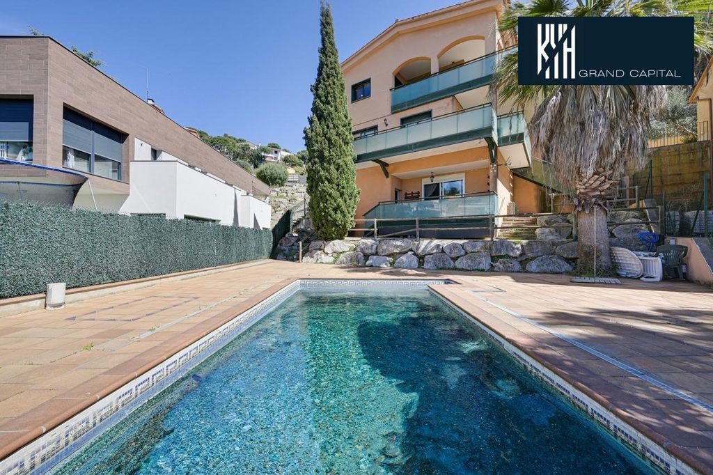 Maison de luxe à vendre à Lloret de Mar, 630 000 €, Photo 1