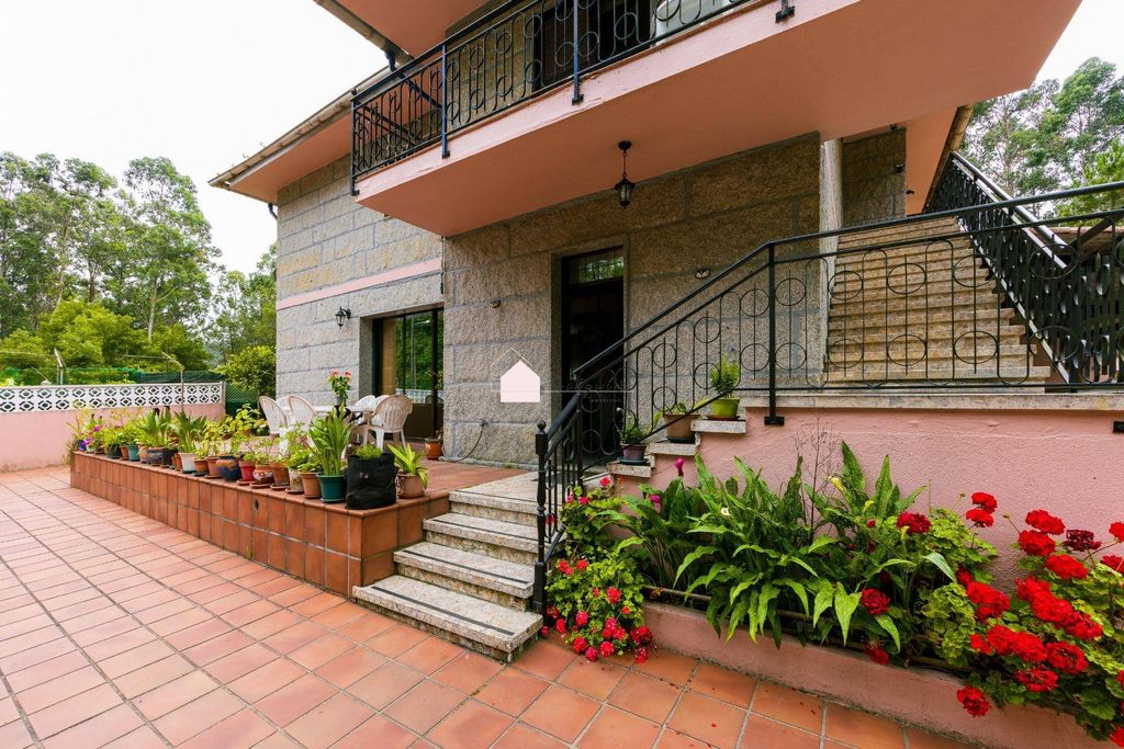 Maison de luxe à vendre à Gondomar, 450 000 €, Photo 1