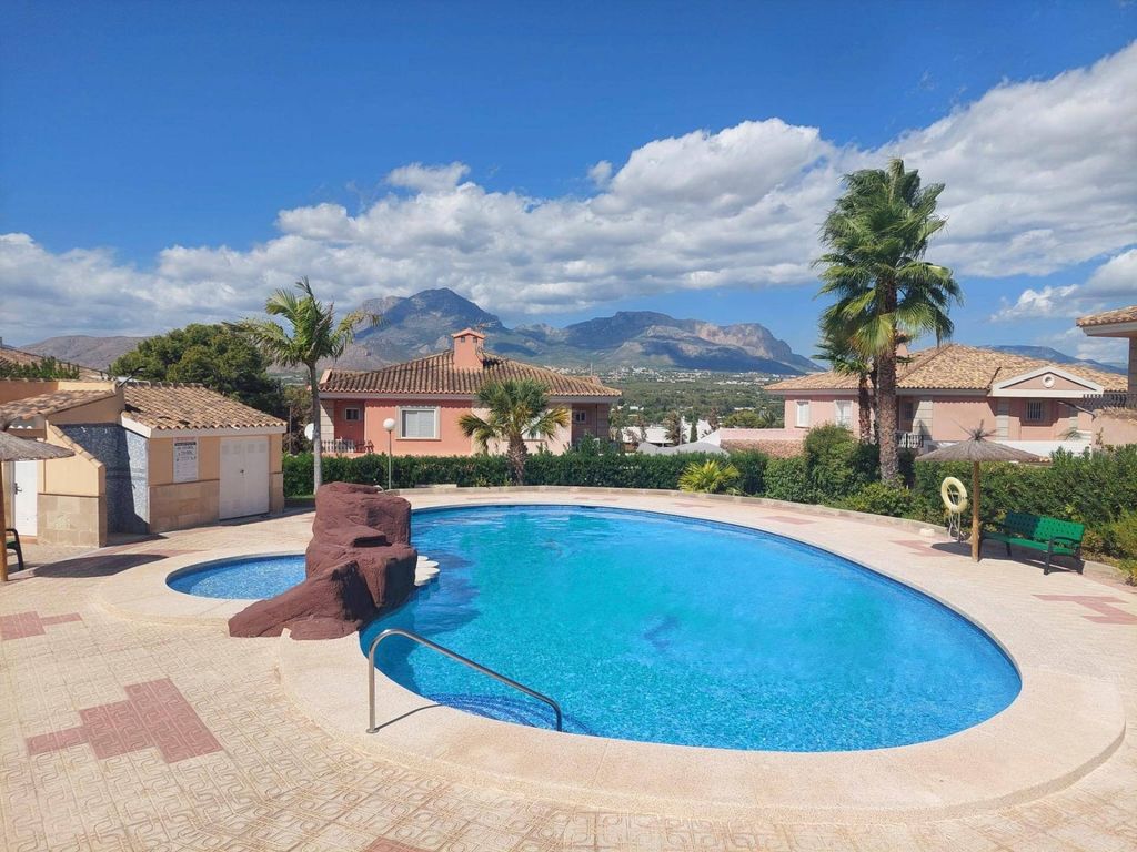 Maison de luxe à vendre à Benidorm, 525 000 €, Photo 1