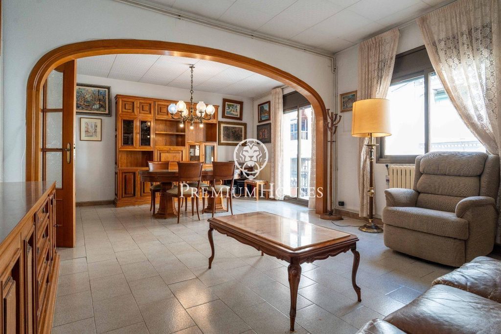 Maison de luxe à vendre à Vilanova I la Geltrú, 750 000 €, Photo 3