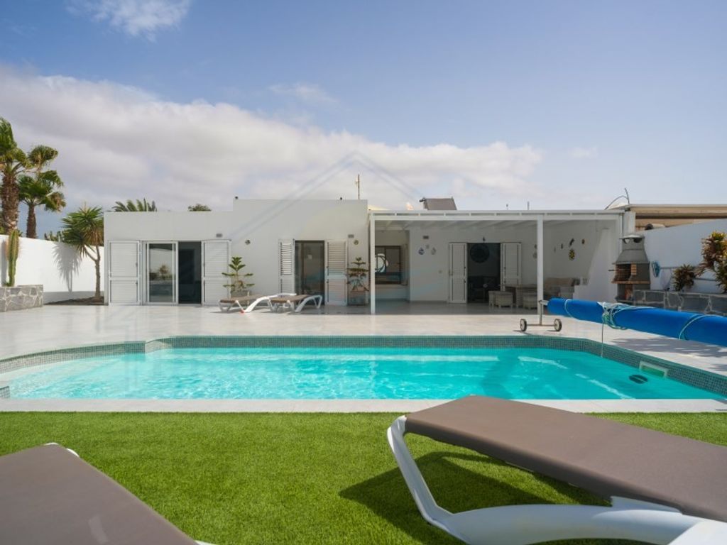 Luxury House for sale in Yaiza, 440 000 €, Photo 6