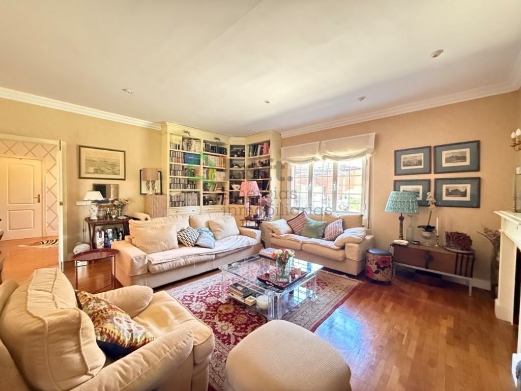 Maison de luxe à vendre à Badajoz, 498 000 €, Photo 7