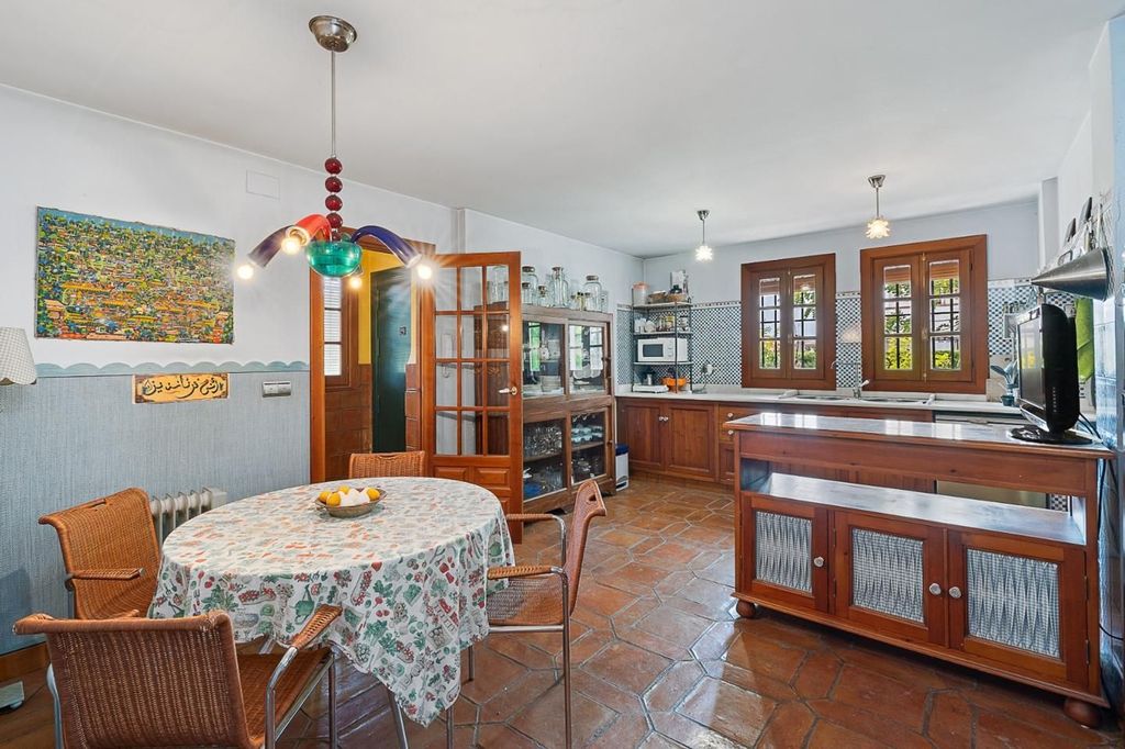 Maison de luxe à vendre à Granada, 790 000 €, Photo 7