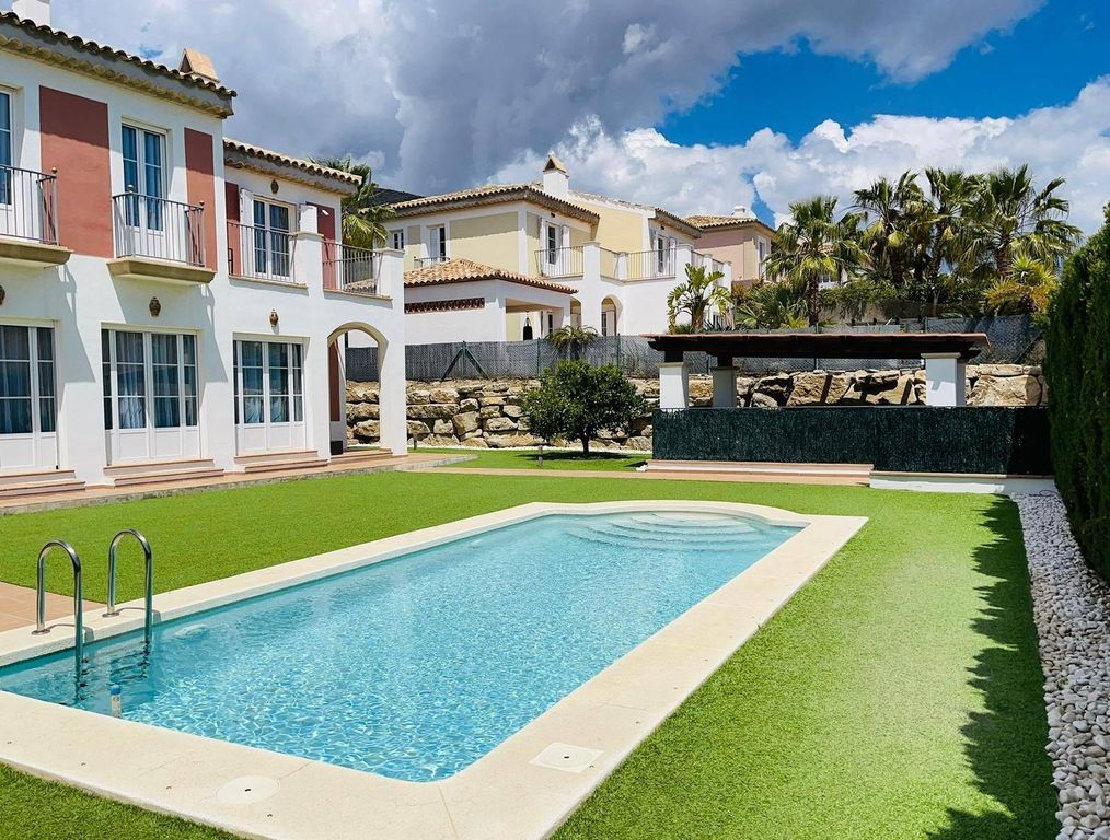Maison de luxe à vendre à Finestrat, 810 000 €, Photo 2