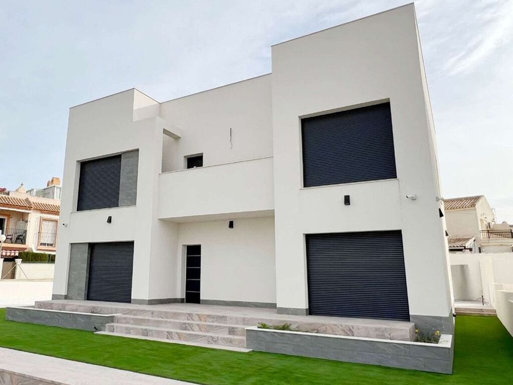 Maison de luxe à vendre à Torrevieja, 1 200 000 €, Photo 2