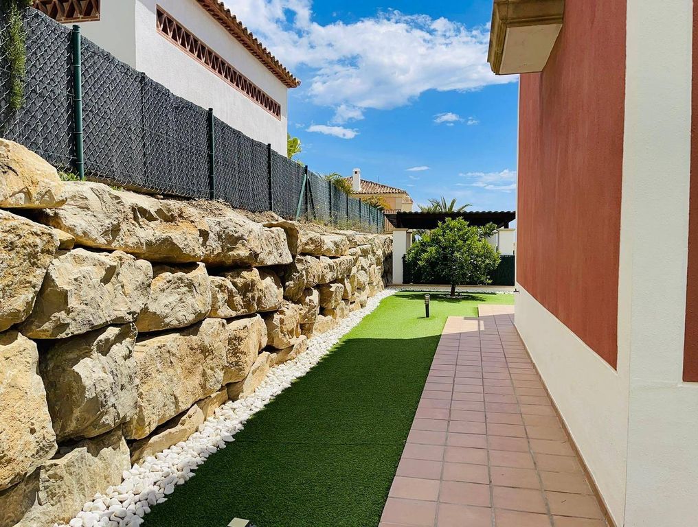 Maison de luxe à vendre à Finestrat, 810 000 €, Photo 5